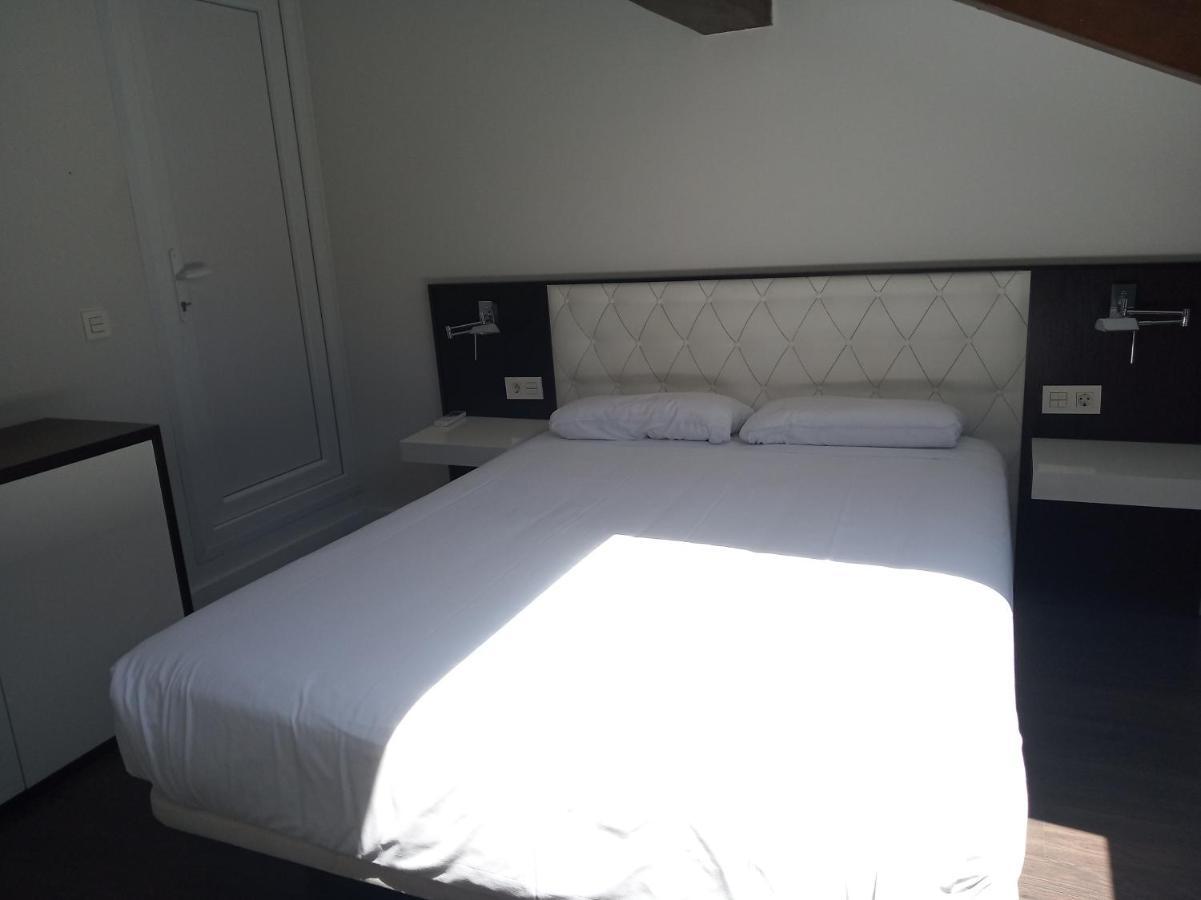 Picasso Suites Малага Экстерьер фото